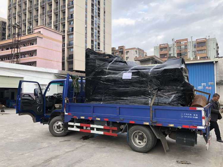 康明斯發(fā)電機出貨廣西破碎機客戶